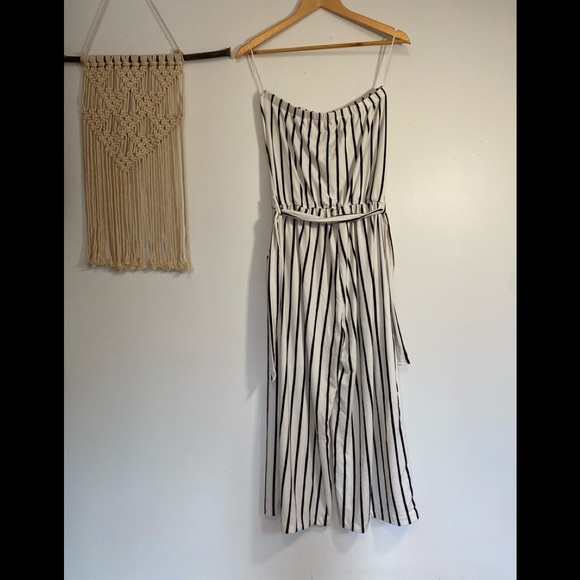 Capella Sleeveless Jumpsuit Pockets Size Large - Picture 8 of 8